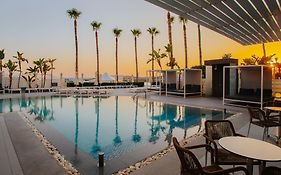 Tasia Maris Sands (Adults Only)